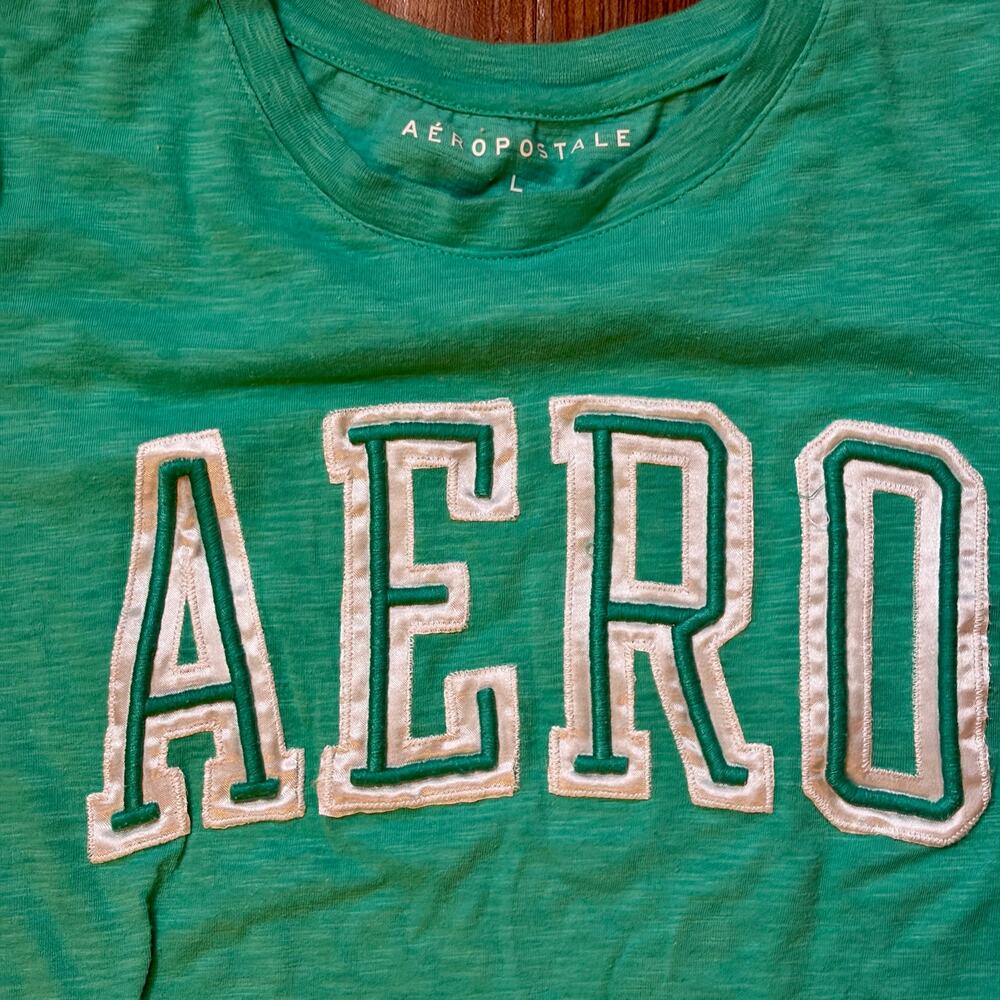Classic AERO Aeropostale T-shirt Women L Short Sleeved - Picture 4 of 6